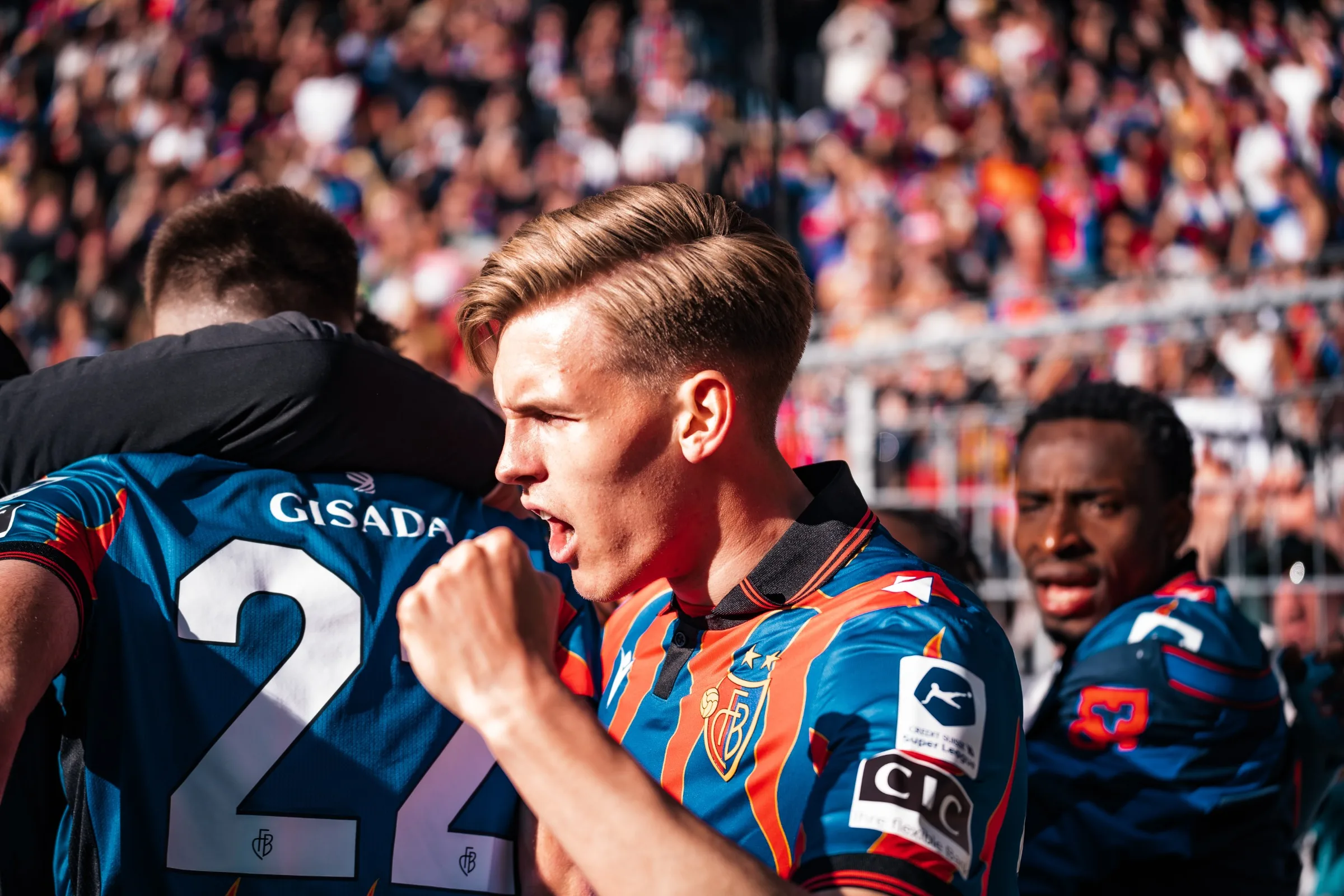 Super League — photo 2 de Jimmy De Lorenzi